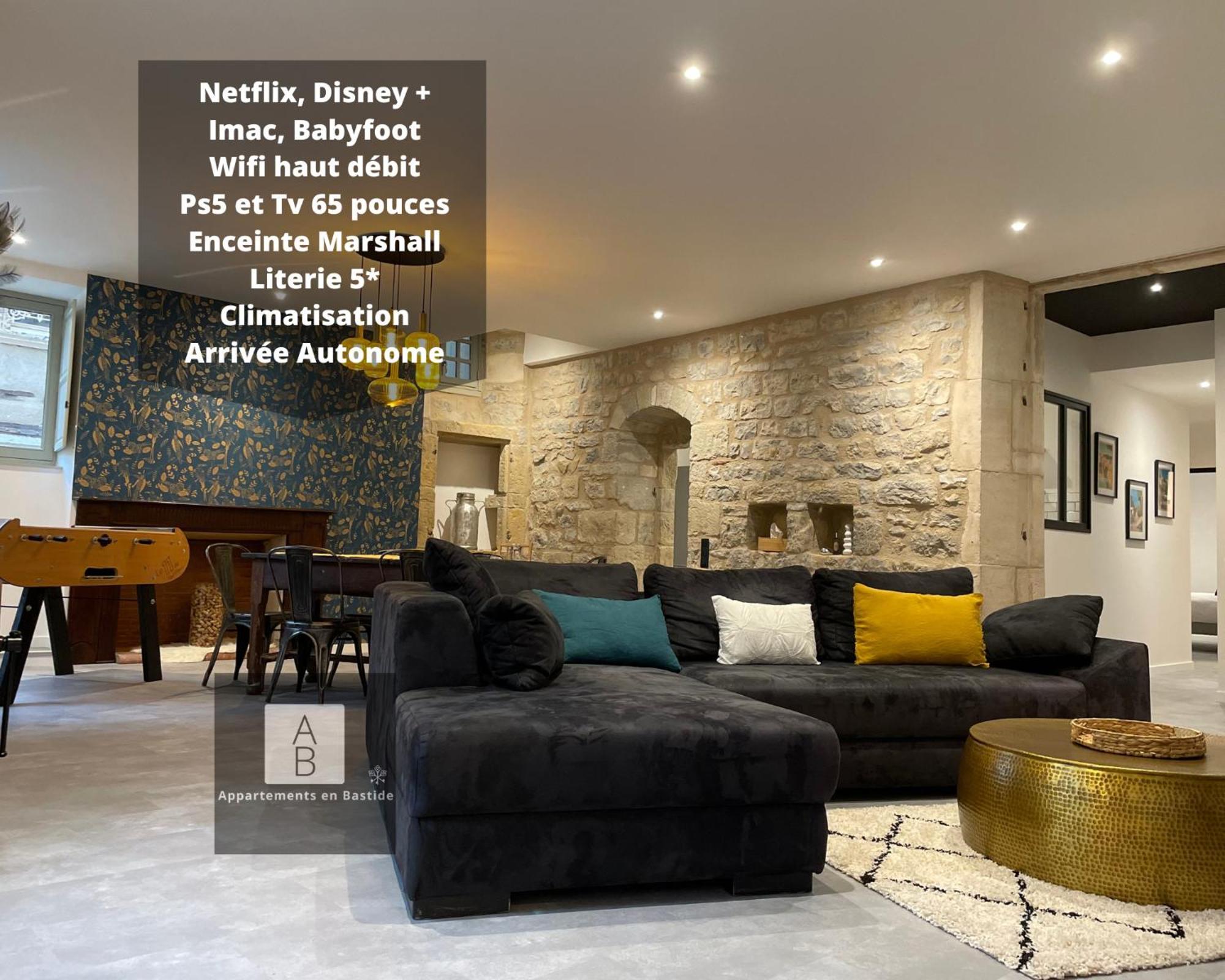 Le Loft De L'Hotel Dieu Villefranche-de-Rouergue Esterno foto